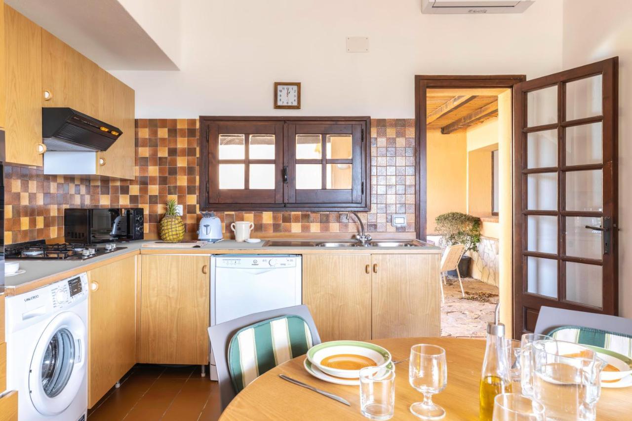 Villa Corallo - Free Wifi - 1Km From The Beach 维拉西米乌斯 外观 照片